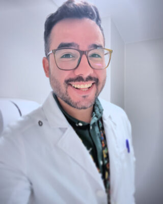 Foto de perfil de Dr. David  Paredes Rivera 